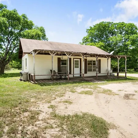 Muller'S Ark Guest Ranch - River House
